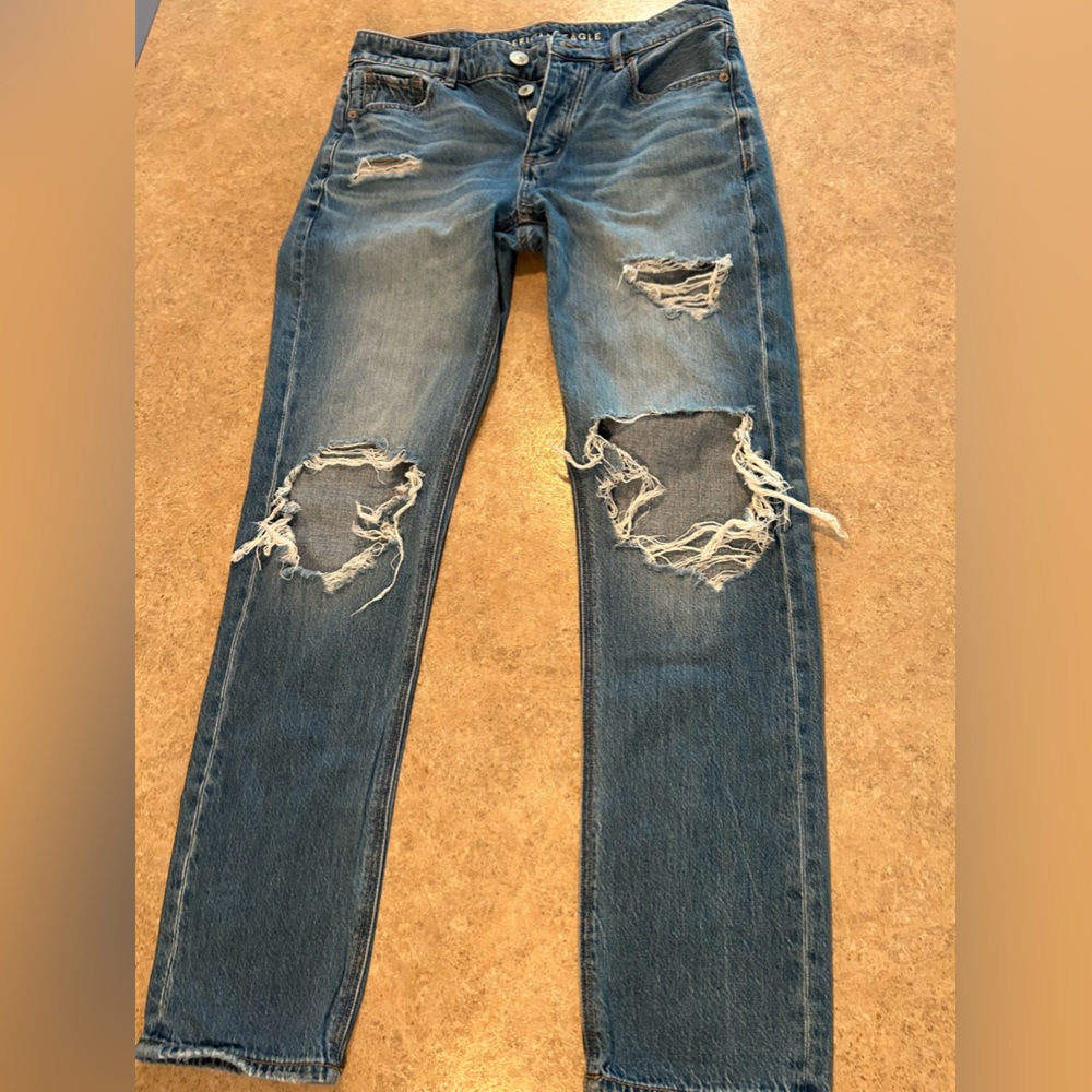 Size 0 American Eagle tomgirl jeans